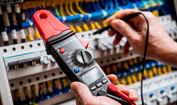 Pomiar elektryczny Zdjęcie pomiarów elektrycznych